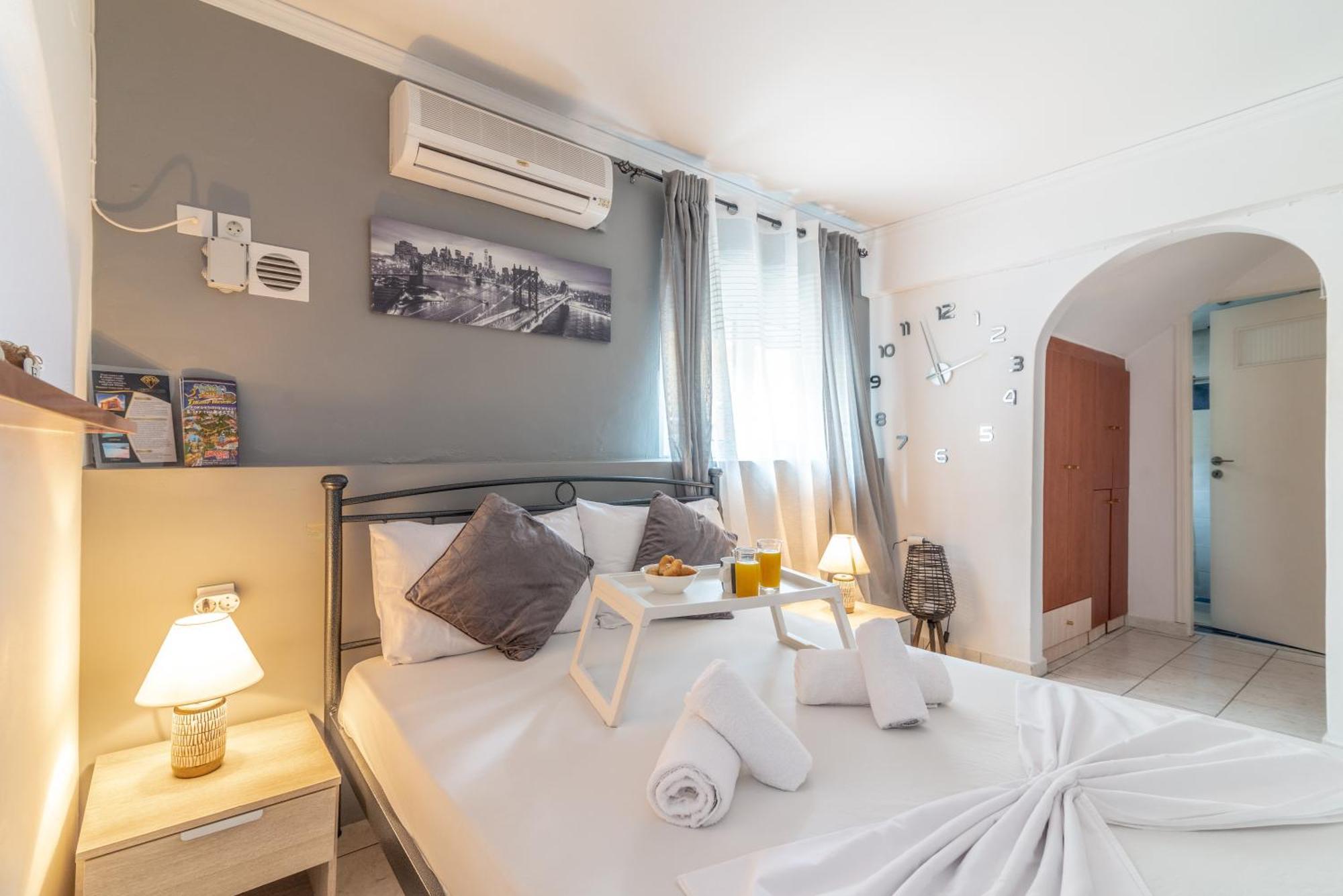Oasis Studios In The City Centre Heraklion  Екстер'єр фото