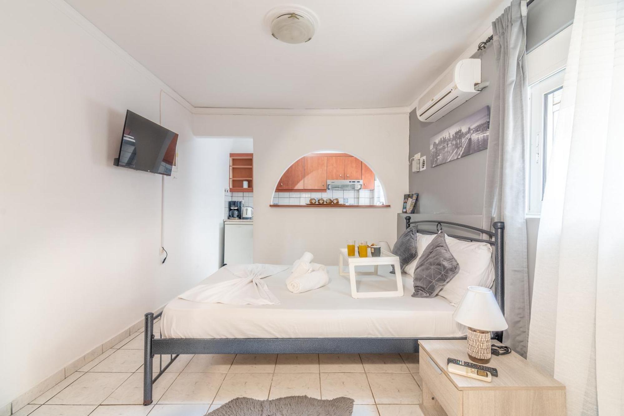 Oasis Studios In The City Centre Heraklion  Екстер'єр фото