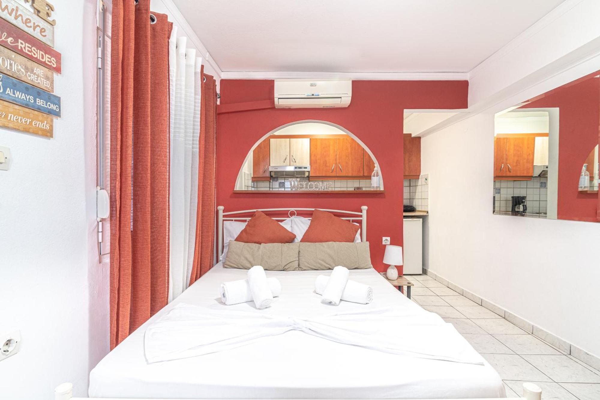Oasis Studios In The City Centre Heraklion  Екстер'єр фото